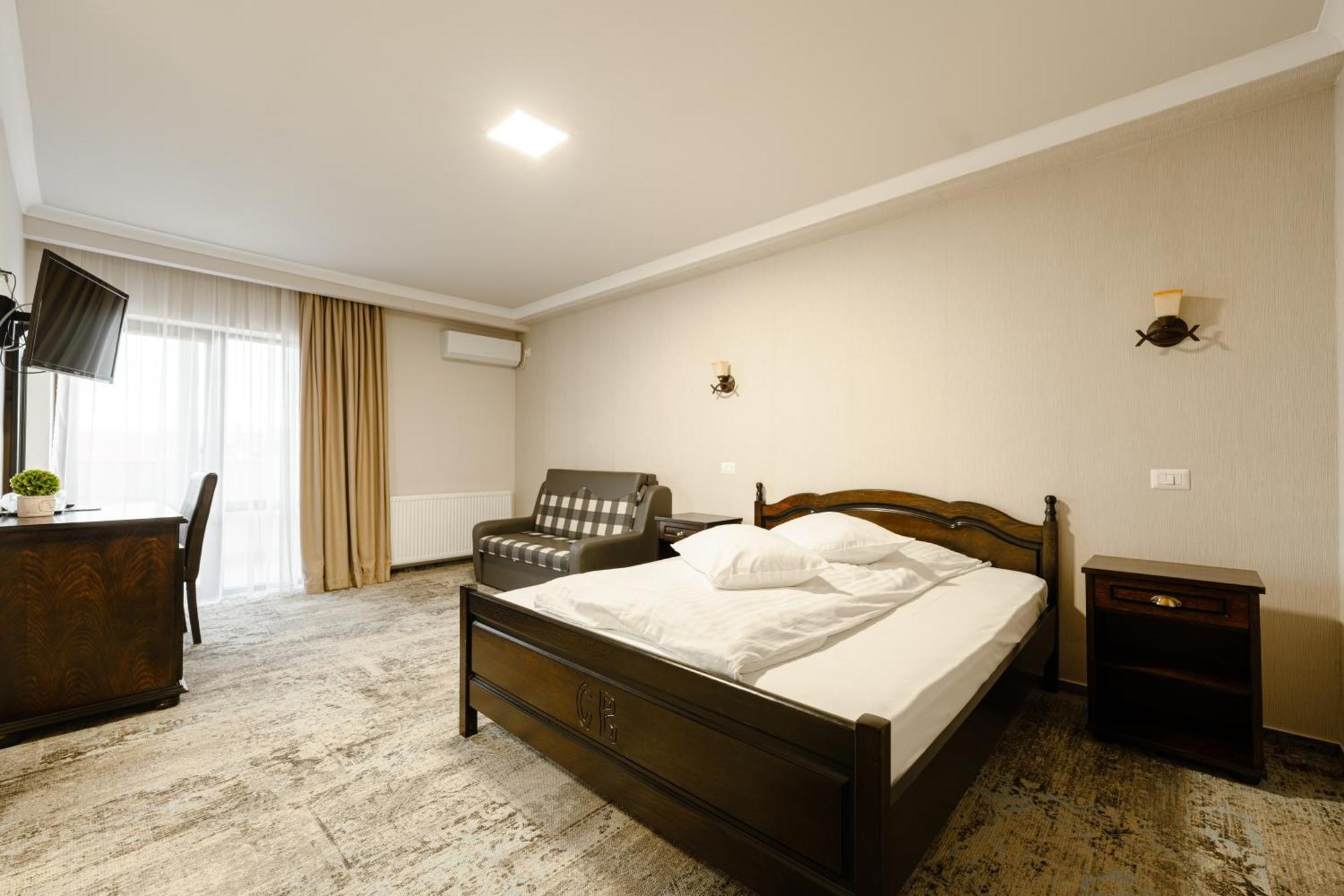 Hotel Curtea Bizantina à Suceava Extérieur photo